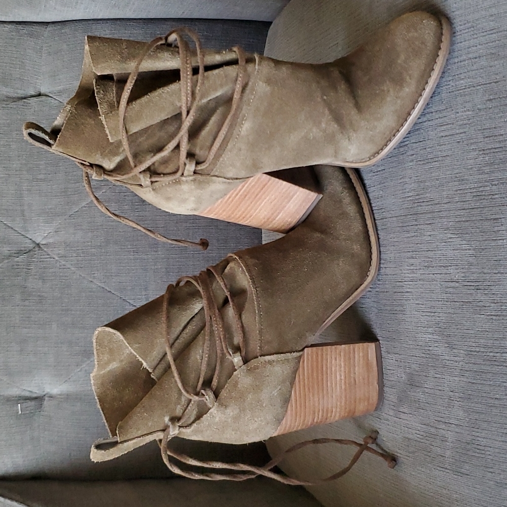 Jessica Simpson Olive Green Suede Lace-Up Heeled Ankle Boots